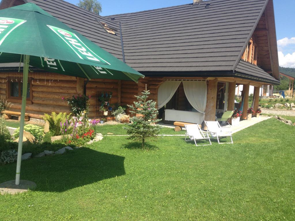Udany Weekend Apartment Ustrzyki Dolne Exterior photo